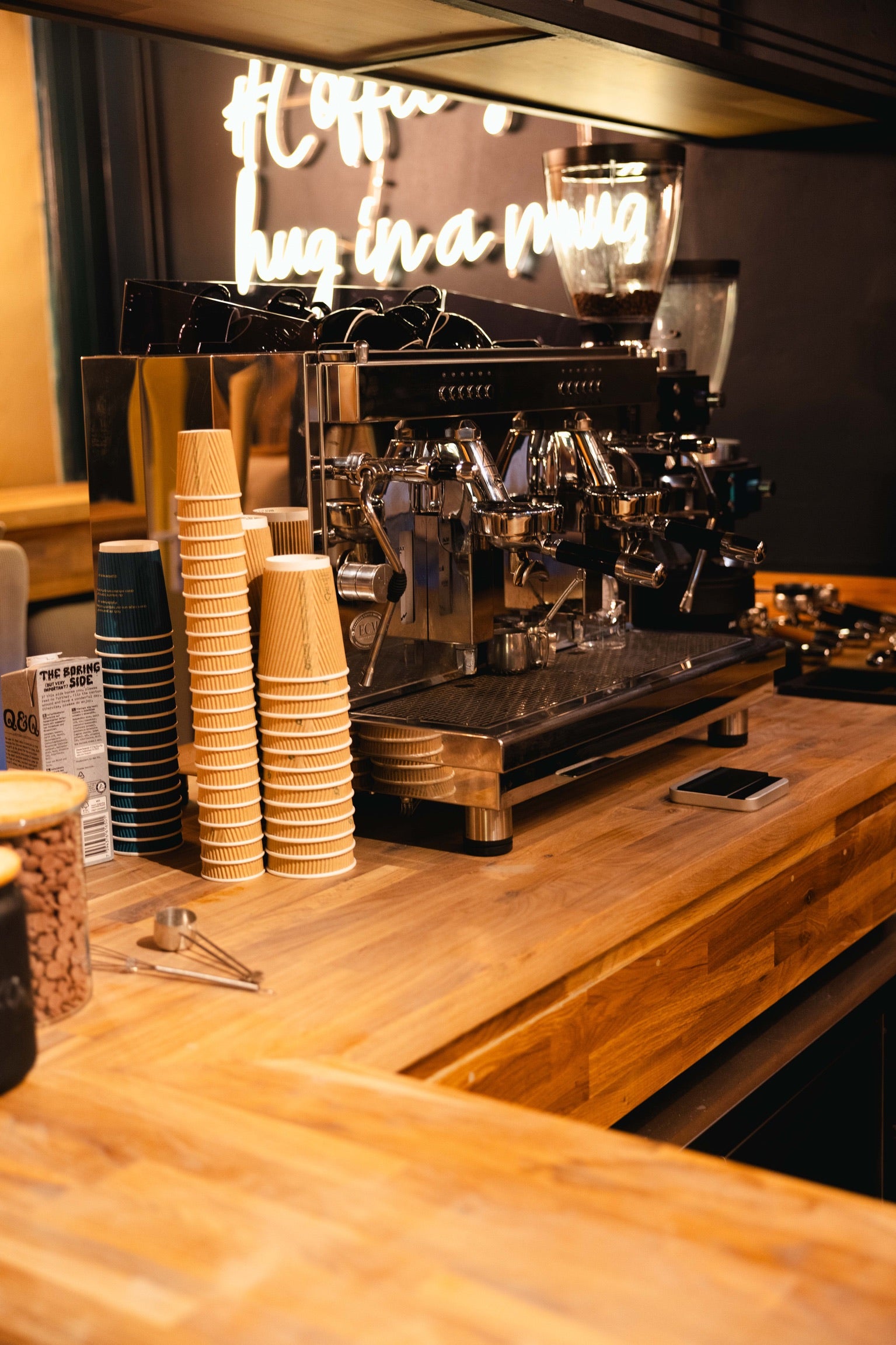 Espressomaschine im Golden Bean Café in Hamburg-Eimsbüttel